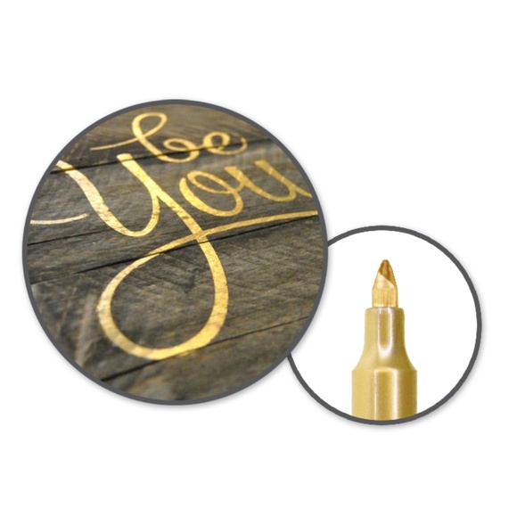 Gold Metallic Permanent Marker 1.2 mm, 0.05"
Fine Tip - Picture 6 of 6